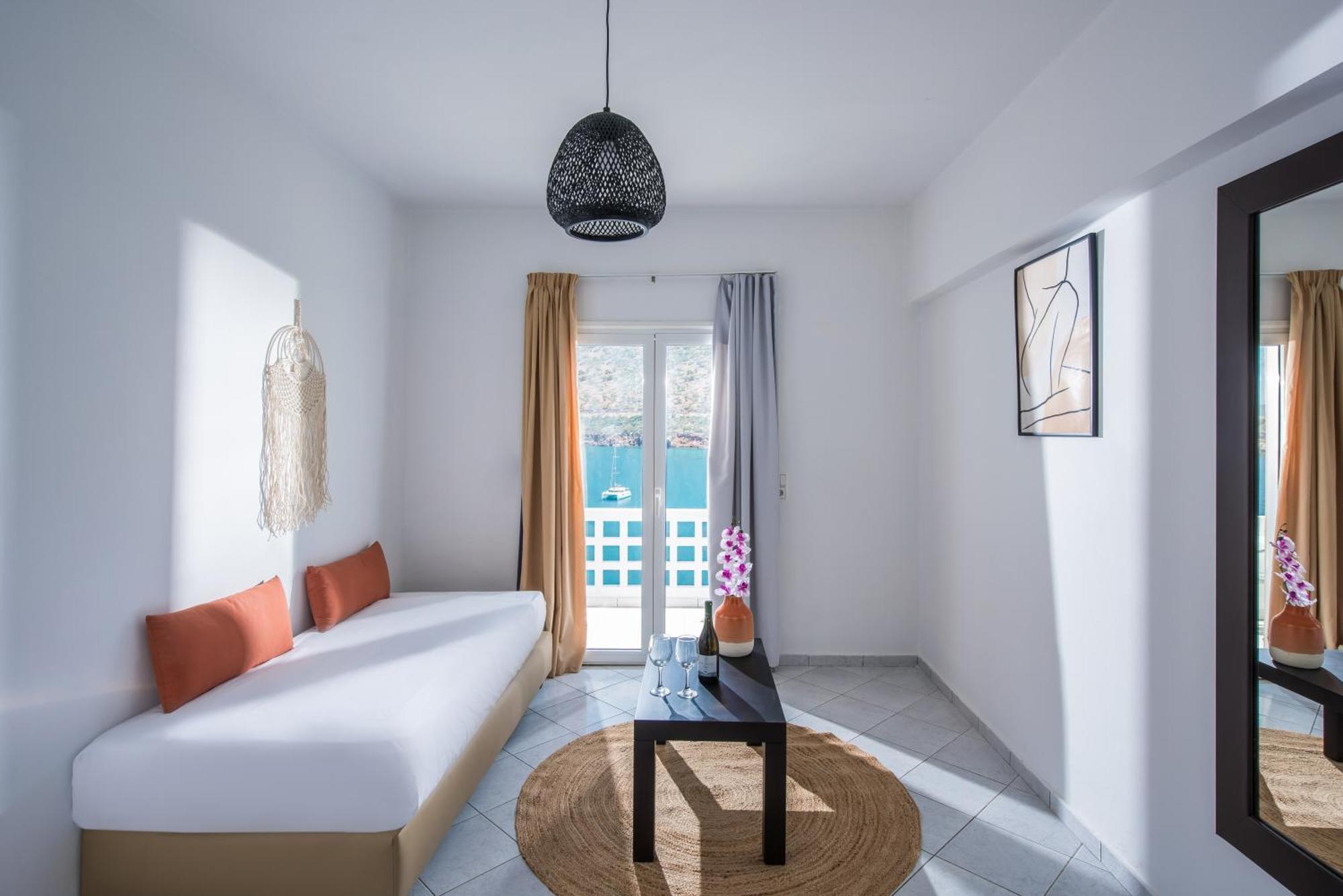 Troulis Apart-Hotel Bali  Room photo